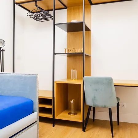 Unique Experience Гостьовий будинок Лісабон