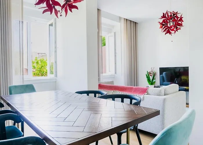 Unique Experience * Lisbon